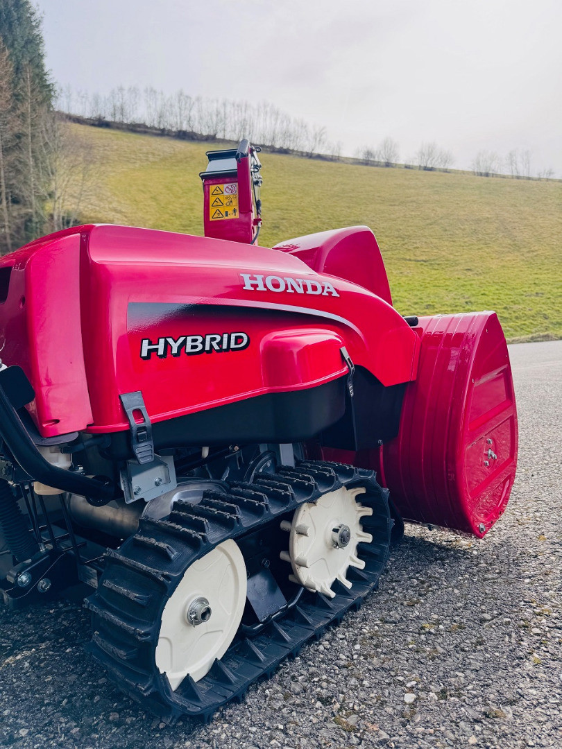 f3df8d45-5f63-456a-bcc6-c621ce4e036c-Honda HSS 1380i ETD (5).jpg