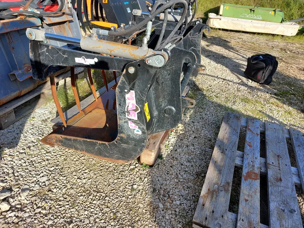 1cf56d5d-b346-42a3-8856-3709f2ed73f1-Magsi Martin (3).jpg