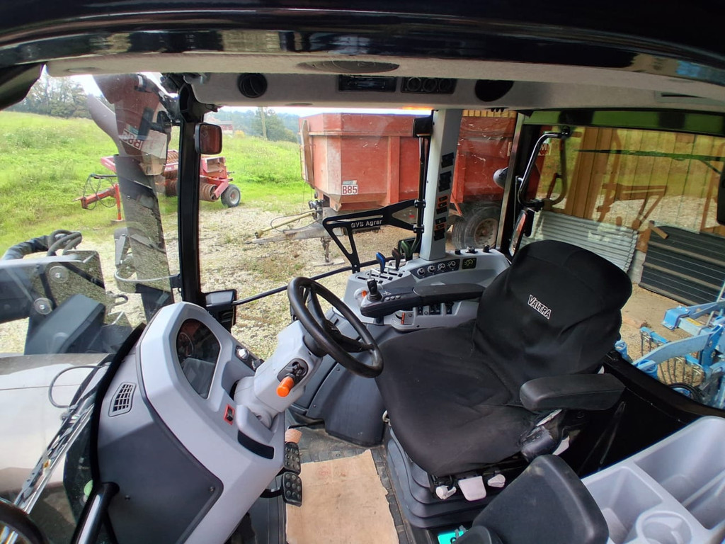 360f5f25-3791-4d71-9d3c-53562259239b-WhatsApp Image 2025-11-25 at 08.jpg