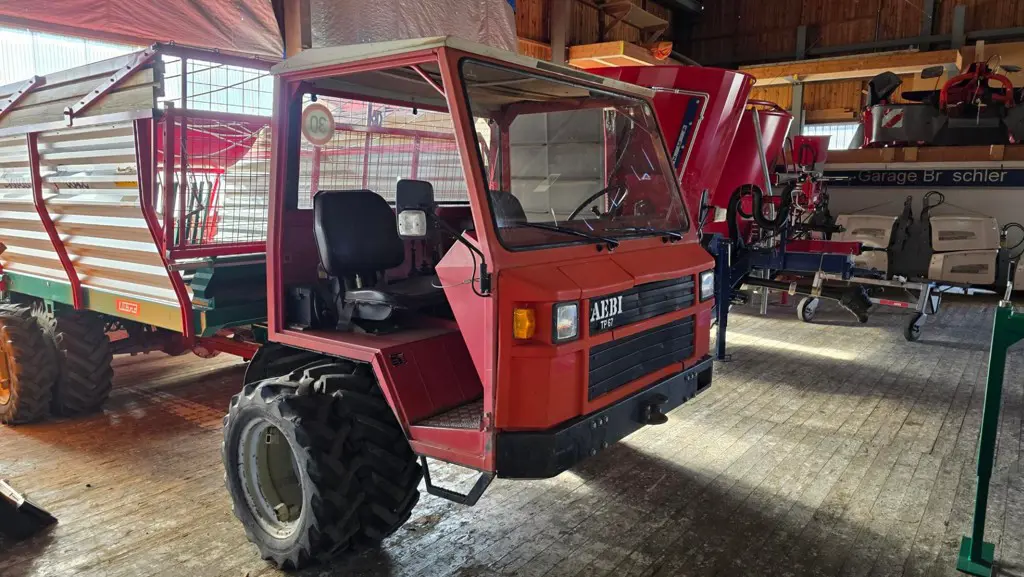 Transporter Aebi TP67 mit 4'700 h