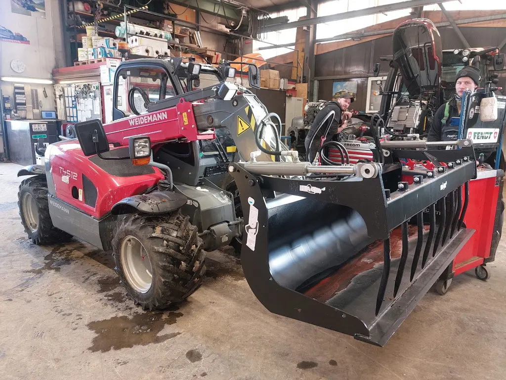 3d8aa9ab-85b9-43ad-bf7f-65e6582e828e-Weidemann Flück (2).jpg