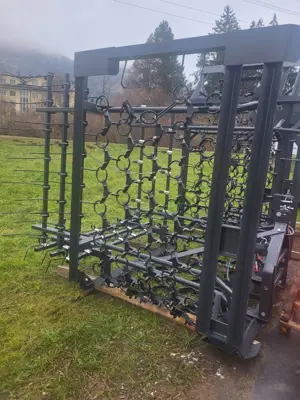 Wiesenegge 6m mit Striegel