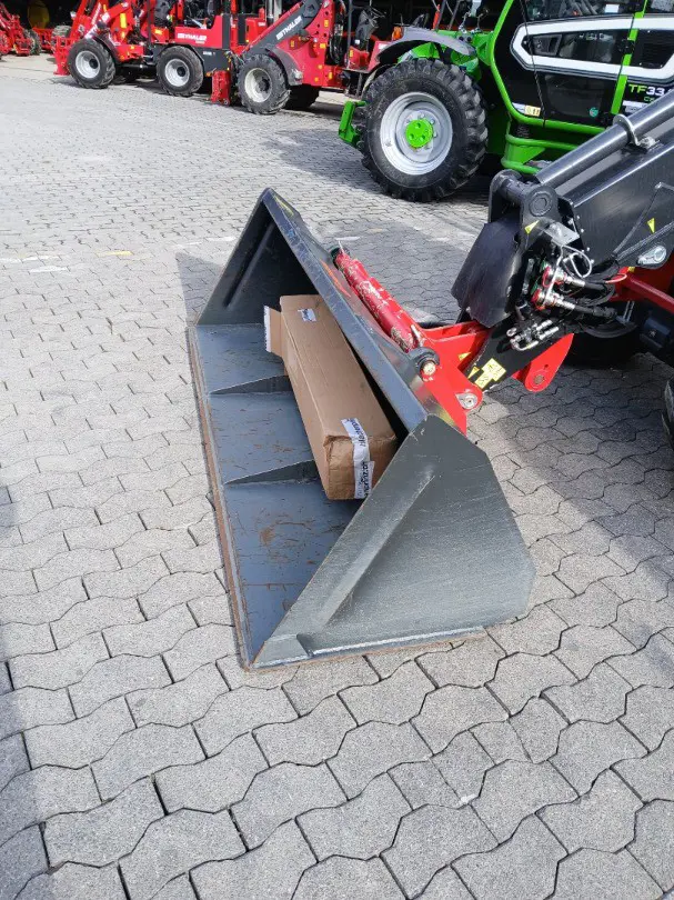 Schaufel Mandam ML 2.2