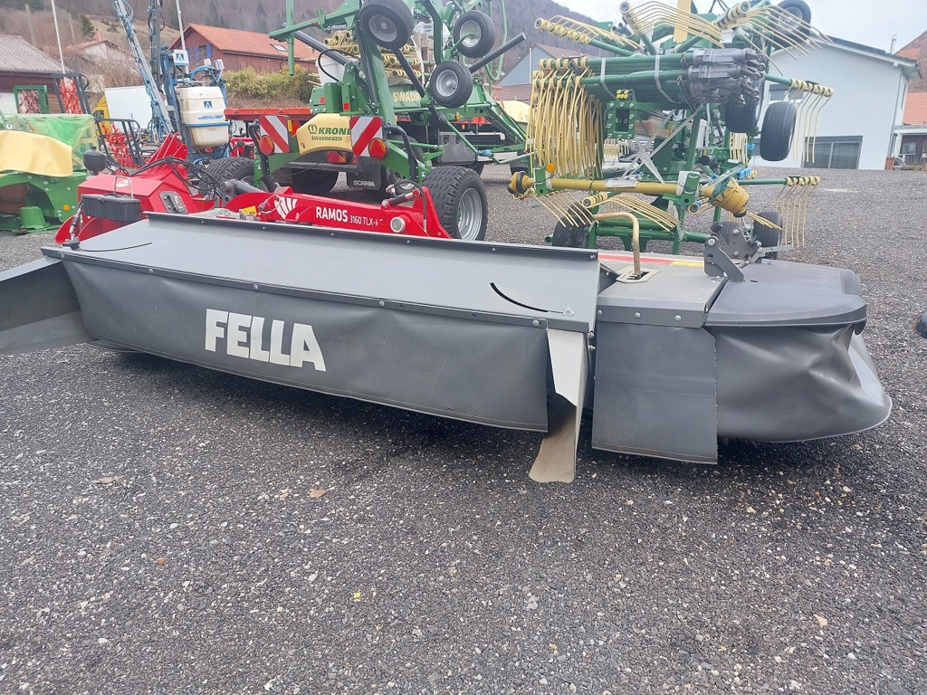 4f8e5949-6232-4c8e-803a-57a969f7043e-Fella CE Jeannin 3160.jpg