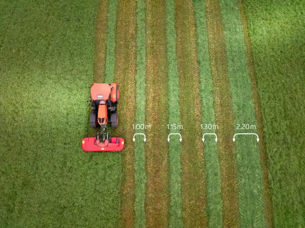 c98dadc4-fb72-43c4-9dea-e6b280411d4c-Vicon-EXTRA-332XF-Front-Mounted-Plain-Auger-Mower-028-ihkpj2n6z3.jpg