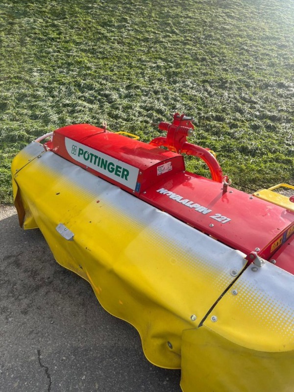 b6f1d82c-edc8-4c7f-829f-fe5e3cf2c9ea-WhatsApp Image 2024-12-06 at 16.32.51.jpeg