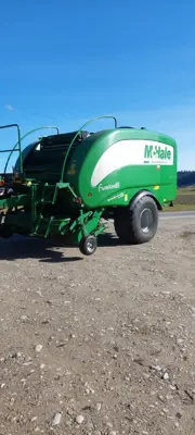 Rundballenpresse McHale Fusion 3