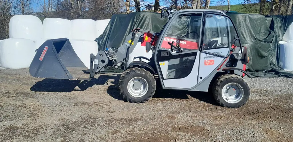 4bbabbc9-4bcc-49be-b9b4-2cf0357533c8-WhatsApp Image 2026-04-13 at 21.jpg