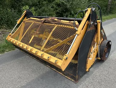 Omega Misch- und Verteilschaufel / 2011 / M007132