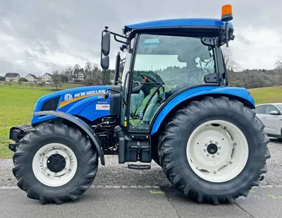 New Holland, Traktor 4-Radantrieb T 4.75 S