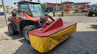 Mähwerk, Frontmähwerk zu Zweiachsmäher