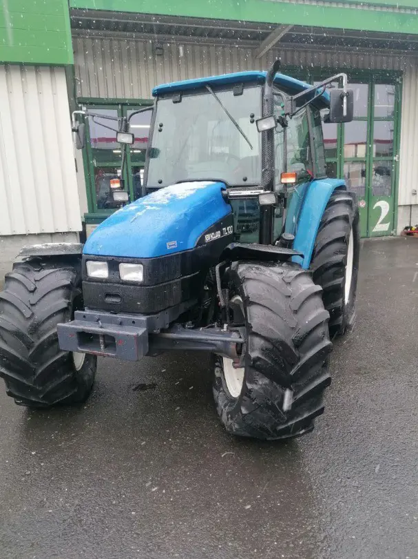 New Holland TL 100