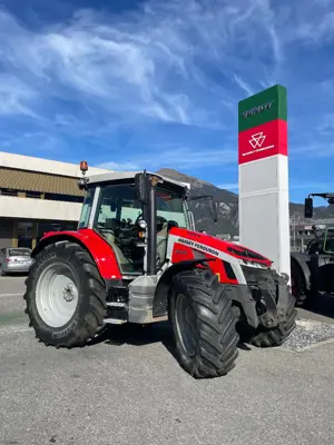 Massey-Ferguson 5 S 145
