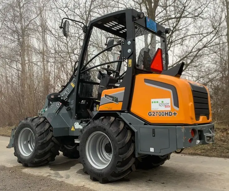 90312eac-5e3a-47fe-b0e1-c975a02f19b8-Leiserag-Giant-G2700 HD+ 4.jpg