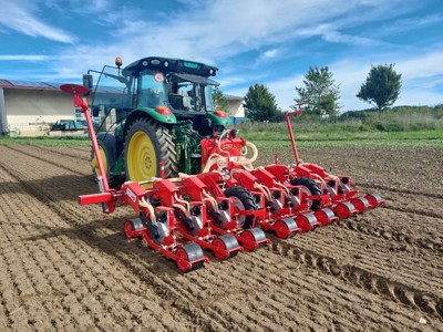 Gemüsesämaschine mit Frontwalze