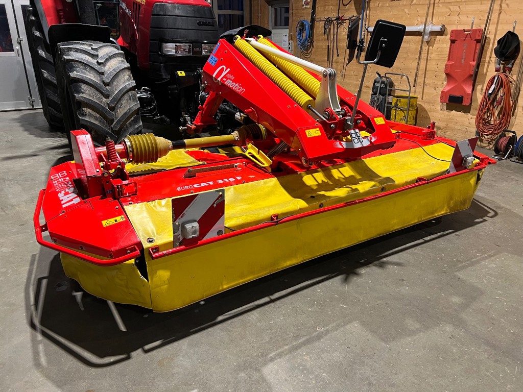 Frontmähwerk Pöttinger Eurocat 316 Alpha Motion