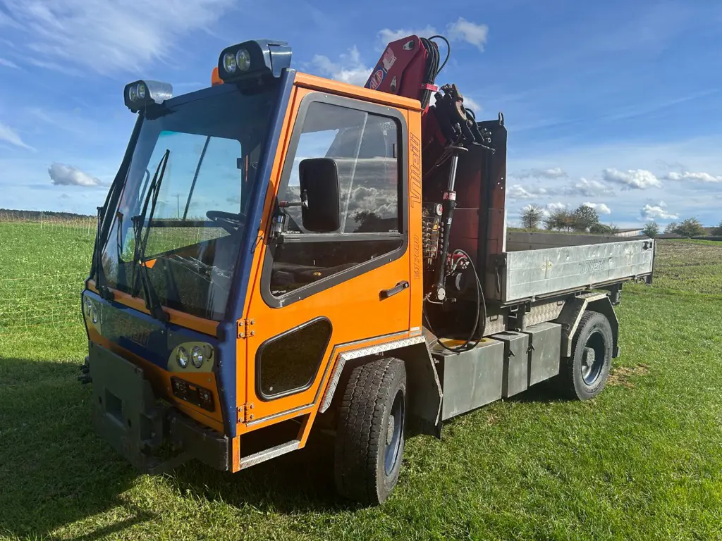 Meili VM7000 mit Kipperbrücke und Kran