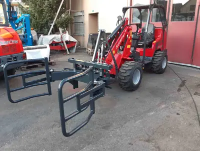 Ballenzange Ballengreifer Silo Ballen Greifer Hoflader Radlader Teleskoplader Weidemann