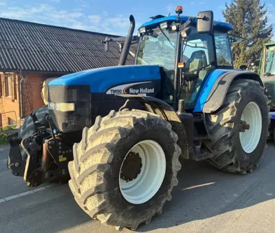 New Holland TM190