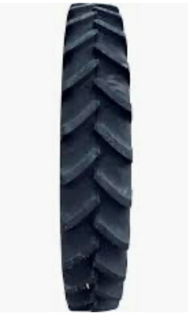 3bdf135f-f368-47bb-82c9-1fea75155c23-Pneu 2.jpg