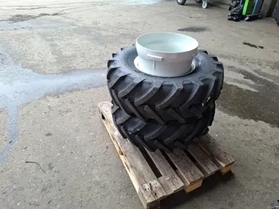 1 Paar Doppelräder 285/80 R16 zu 425/55-17 Reform