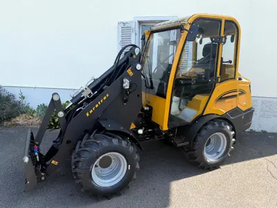 Eurotrac, W12 CS, 2026