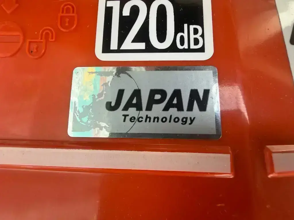 83f2e8a0-1afe-42fb-9111-b3e845a93b2e-IMG_7570.jpg