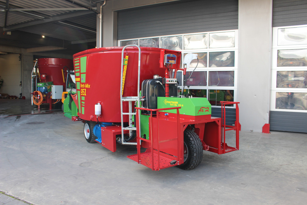 f48d1f2f-31f1-4516-b119-089f6ef495e8-Verti-Mix_951_ESF-H_x786 (10).jpg