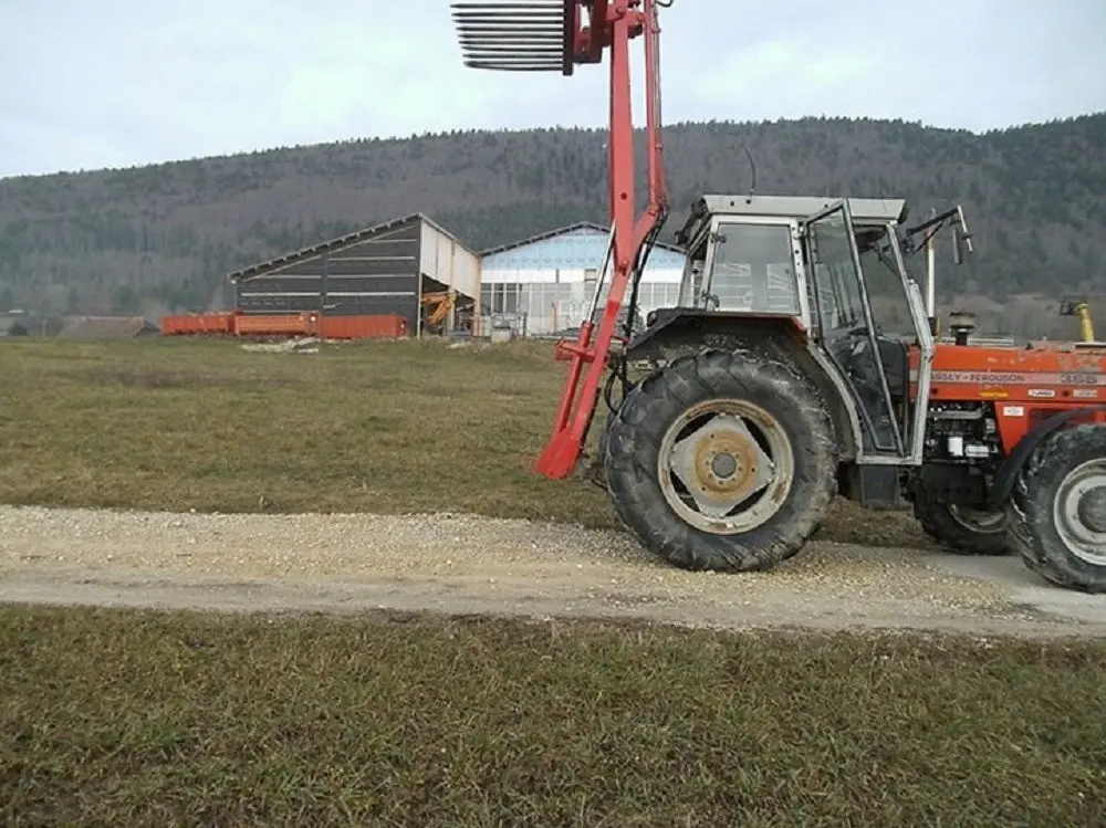 c5d261cd-5618-4ad2-b26c-192ea2976c3e-Inconnu Bonardo fourche (8).jpg