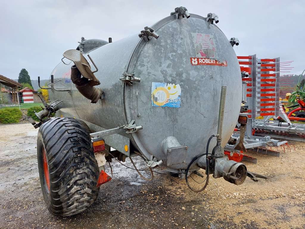 d3f4c5af-f9c6-44d7-838f-66686a30f7cf-Marchner Boder (5).jpg