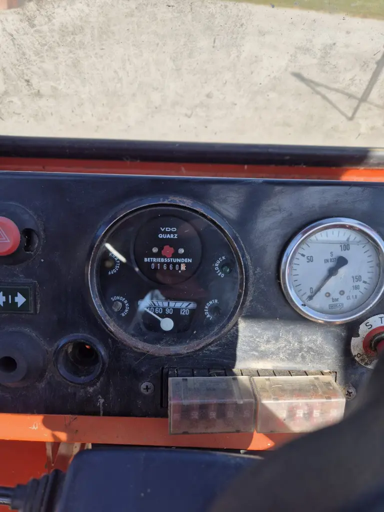 4d73d9d8-cf53-4fc0-aea2-5dc3871075d1-WhatsApp Image 2026-03-25 at 20.jpg