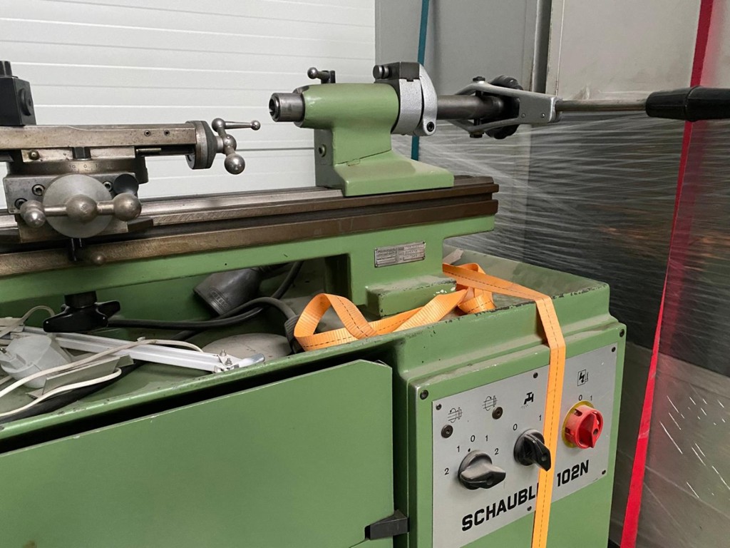 3b5c4a31-9d1f-4bd2-af9a-c4e136ee1188-Drehbank_Schäublin_24.jpg