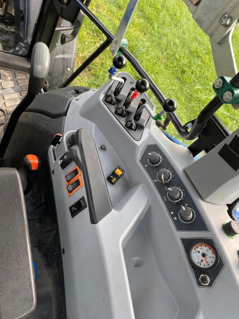 b357b900-c198-4842-8c87-4c0c1bc6da21-WhatsApp Image 2025-12-17 at 18.55.29 (4).jpg