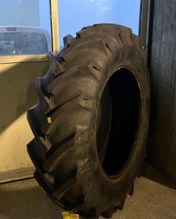 Reifen BKT TR-135 16,9 R34 8PLY