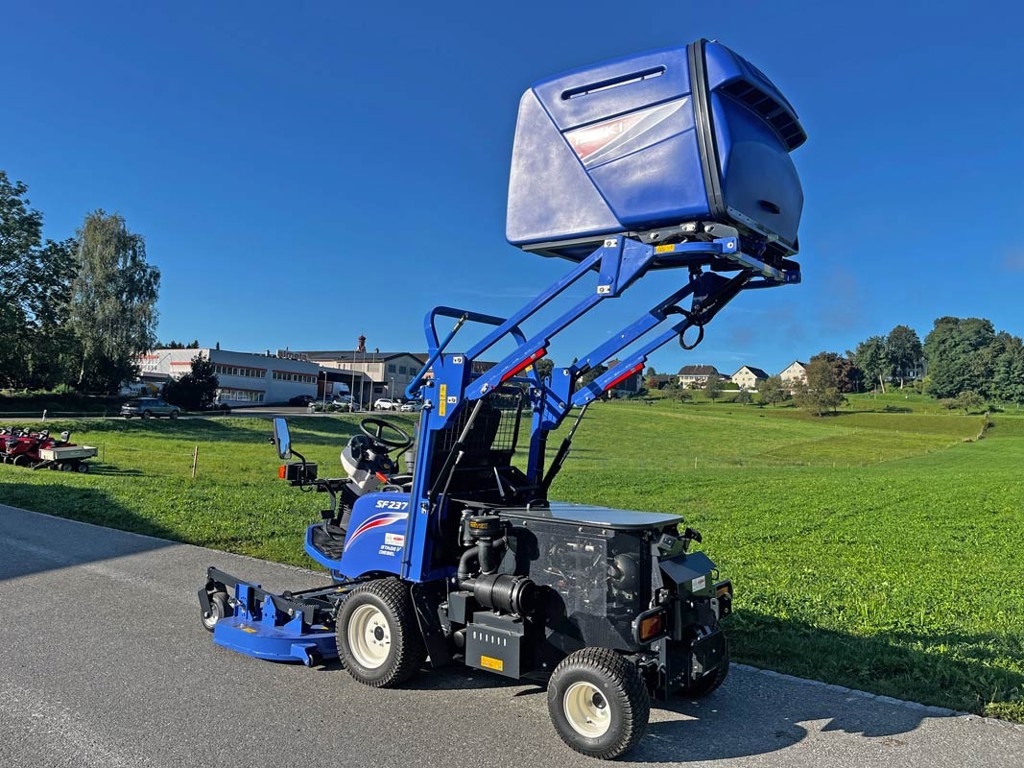 601d441f-1e81-4493-b05a-c74e8c922049-35563-Iseki-Rasentraktor-SF-237-F-(7).jpg