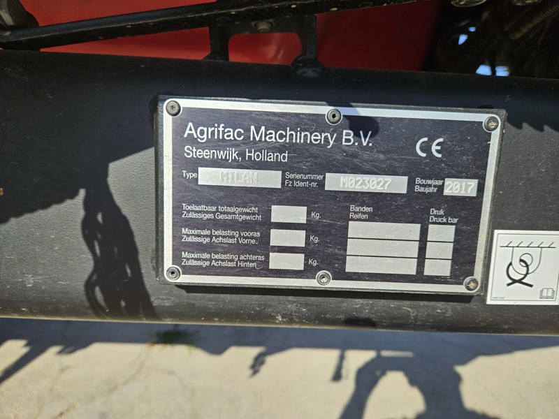 4b1c7f57-f685-4890-84c9-de2d0574c997-Agrifac_Milano-Plaquette.jpg