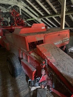 Presse Deutz-Fahr HD380