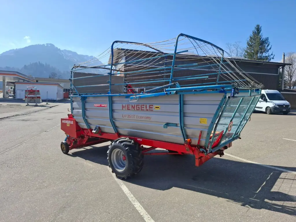 fd3a0c2d-0e36-4a41-ba91-eabe0fdd94e7-WhatsApp Image 2026-03-10 at 13.29.50 (3).jpg