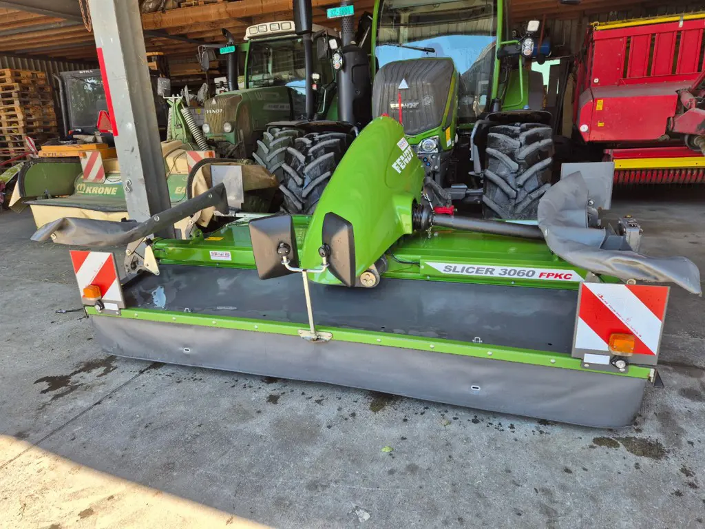 Fendt Frontmähwerk mit Aufbereiter