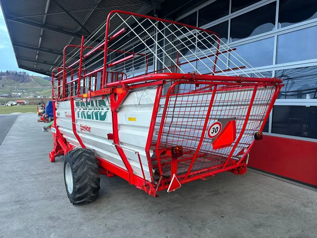 5ac1f34d-7fe7-4bbb-b803-7010078e5b7e-WhatsApp Image 2026-02-15 at 17.32.13 (2).jpg