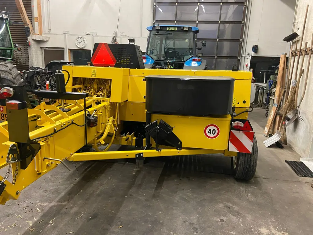 aa6190d8-95d5-4ce7-bb98-e1b1d3b00d73-WhatsApp Image 2025-12-12 at 15.jpg