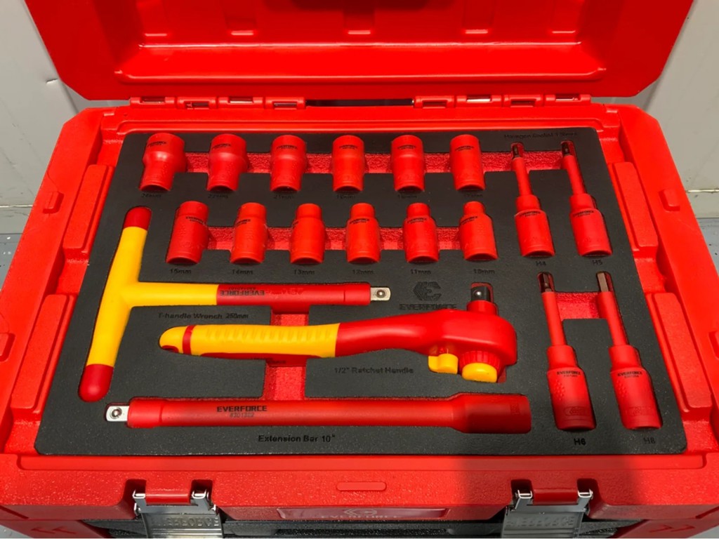 ec6f692a-ad9d-407a-bb6f-c613567a8351-4 conv.jpg