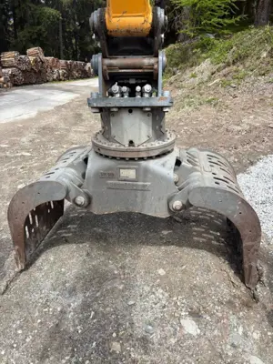 Grappin Liebherr SG 20-1 – 0,40 m³ – Likufix SW33 – Année 2021