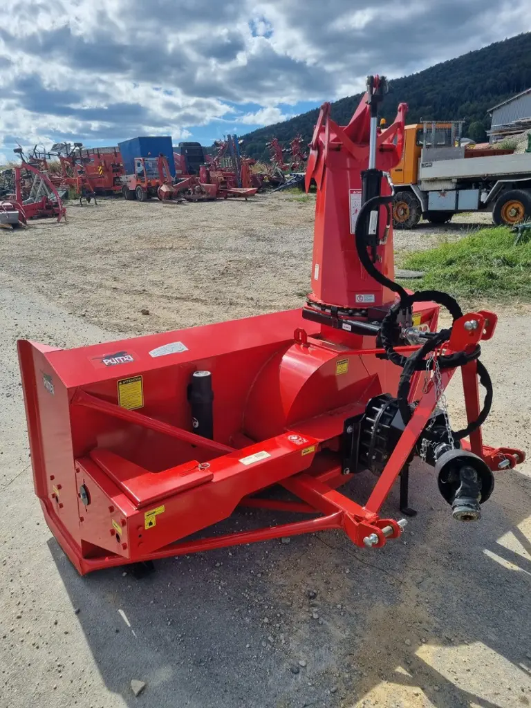 a11febd1-acf9-49cb-8d48-3167a4bdf7ff-Pronovost Puma 94 (10).jpg