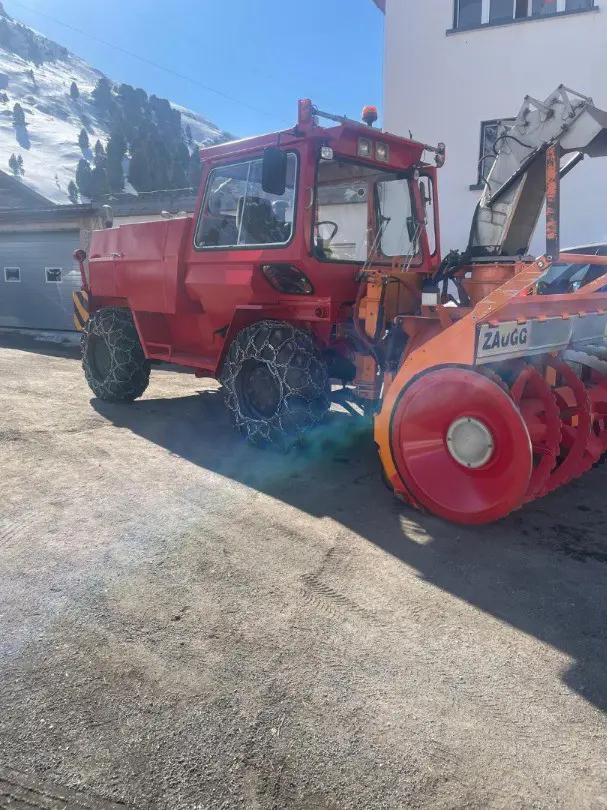 Schneefräse Intrac 2011 R