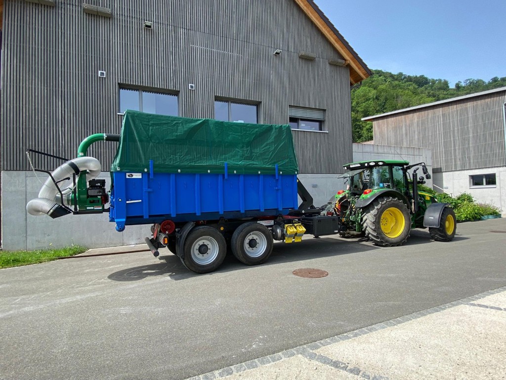 b2ec56ba-ba48-4942-8f21-1a58a8d3960d-BILLY DL 1802 (4).jpg