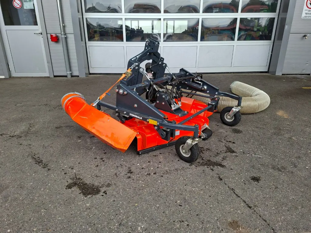 Sichelmäher, GMR, STENSBALLE FRS 1500 M