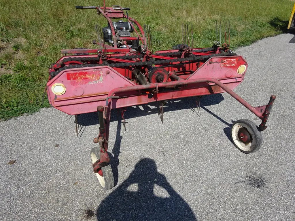 Heuraupe mit Rotax Motor