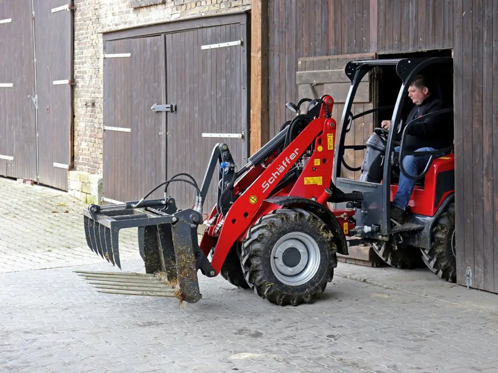 9da9f0ef-a0b9-4286-b65b-8941fb03499b-Schäffer-2630slt-stalltüre.jpg