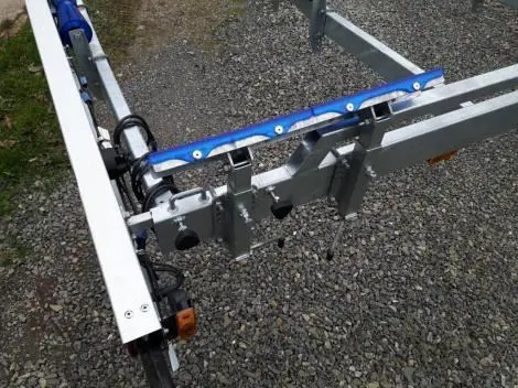 d71eba73-e8b7-4ceb-b49e-b2609a7066fc-patins à support.jpg